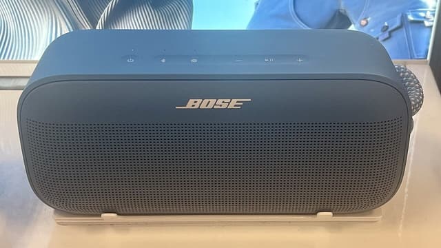 藍牙喇叭推薦 2026：宿舍、戶外、露營各挑哪一款？JBL、Bose 怎麼選