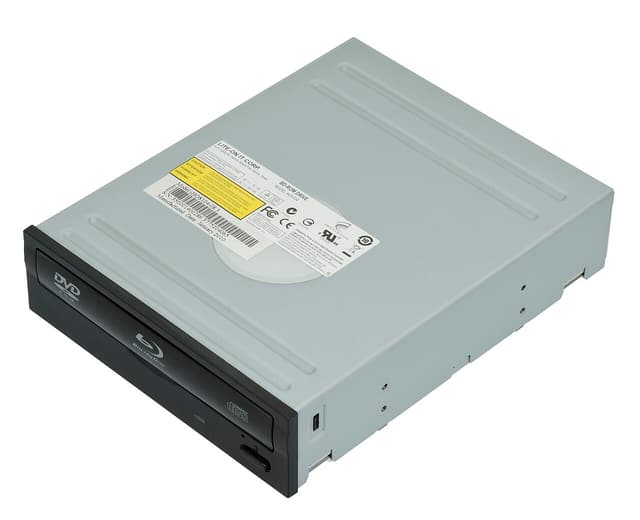 PS5 光碟版還是數位版？容量、光碟機、遊戲買法怎麼選（2026）